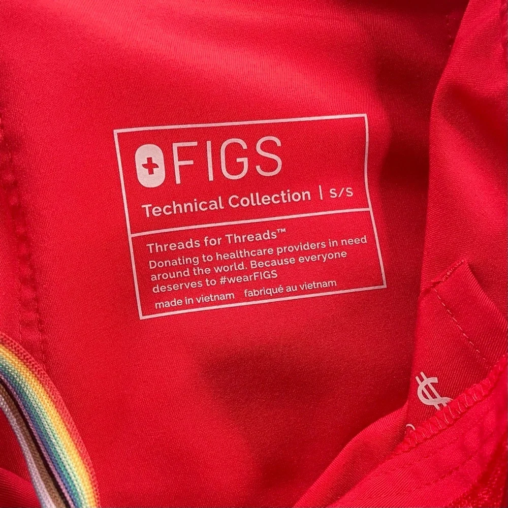 Figs vibrant coral